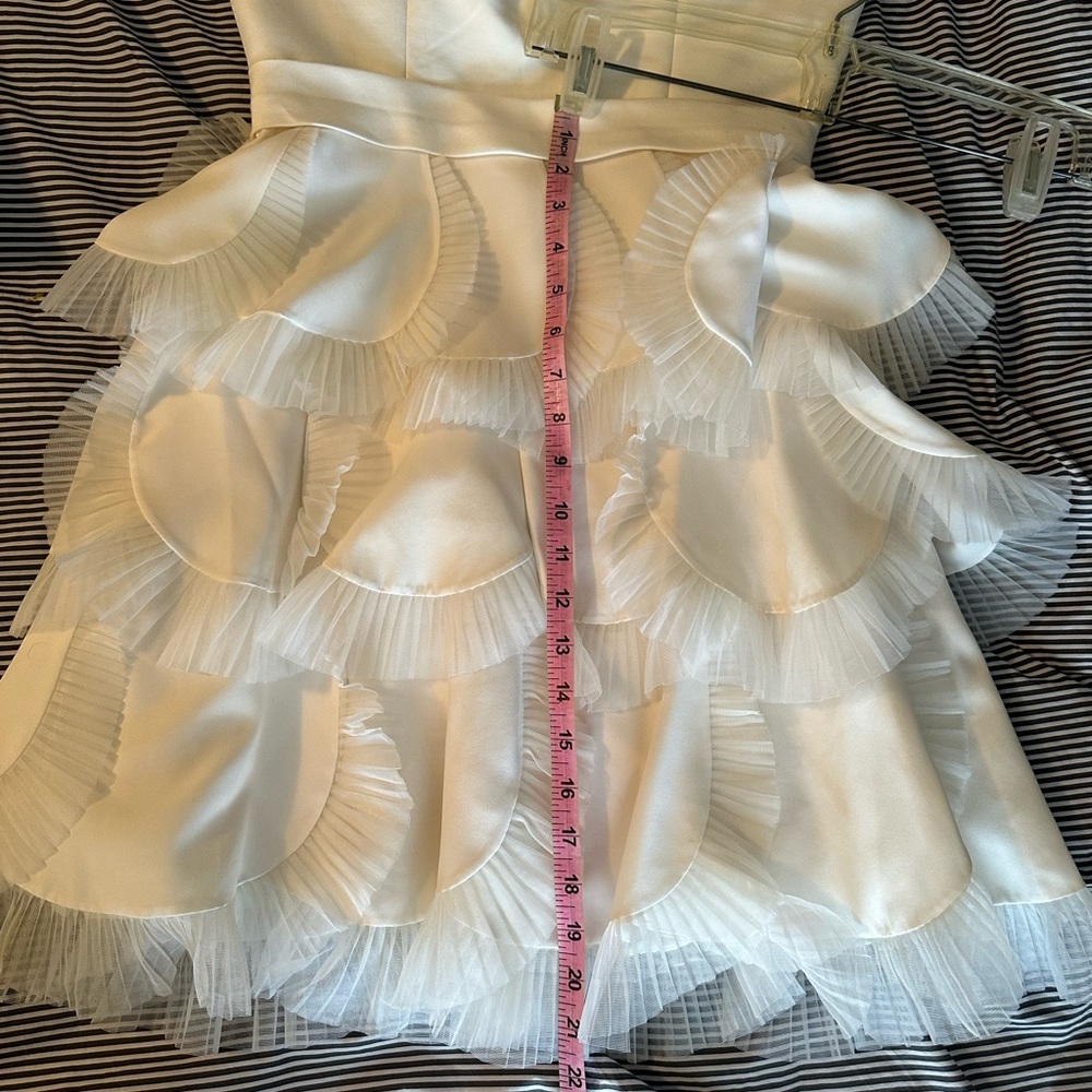 🤍🤍BCBG WHITE DRESS🤍🤍 - Picture 11 of 11